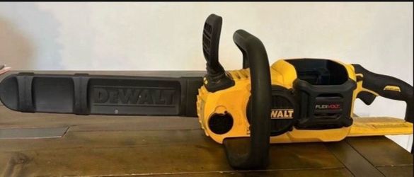 Dewalt Flexvolt 60 volt max Brushless Battery Operated Chainsaw, tool only