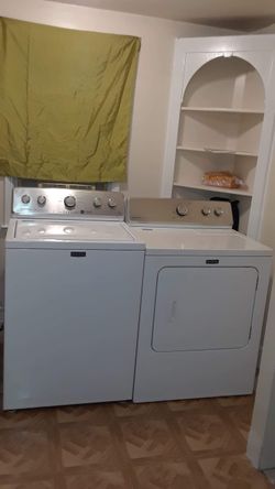 Washer and Dryer like new condition works perfectly very clean