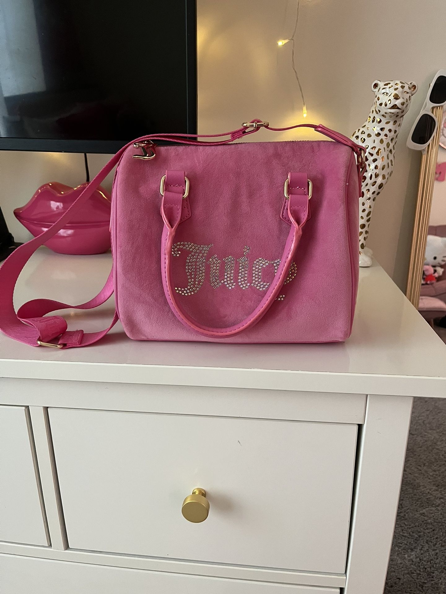 Hot pink Juicy couture purse