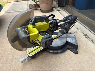 Rioby 12” sliding miter saw