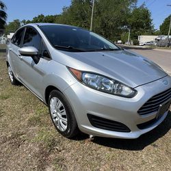2014 Ford Fiesta