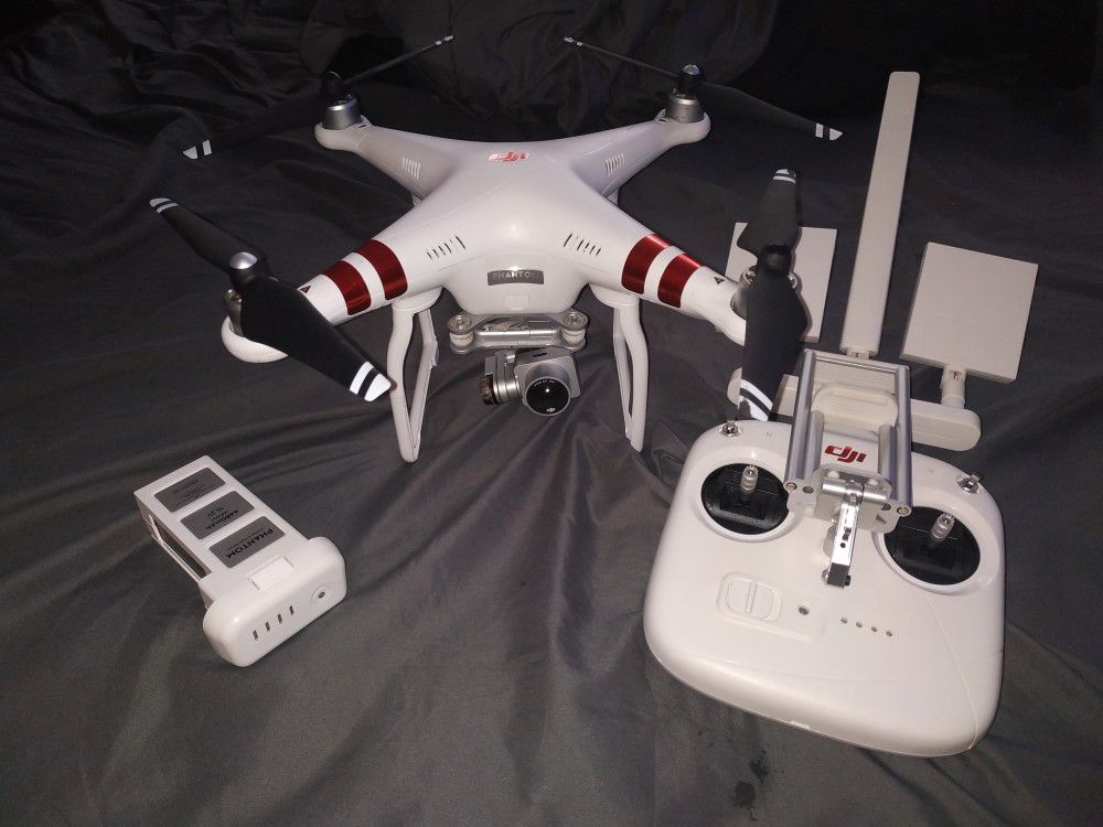 DJI phantom 3 standard drone with long range antenna setup