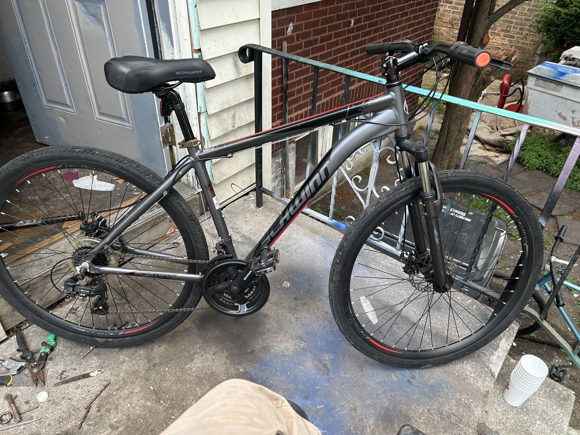 Schwinn 28in Mountain Bike