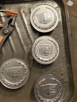 Cadillac Center Caps