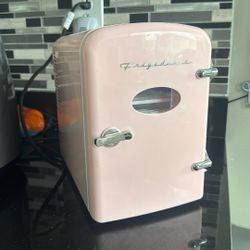 Mini Skincare Fridge