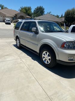 2006 Lincoln Navigator