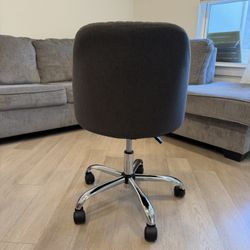 Office Chair (Brand New) 