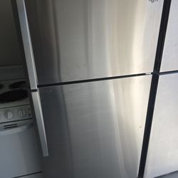 STAINLESS STEEL FRIDGE 