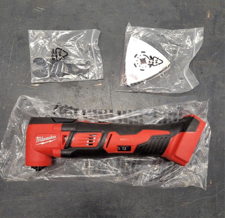 Milwaukee M18 18V Lithium-Ion Cordless Oscillating Multi-Tool (Tool-Only)(M:2626-20)