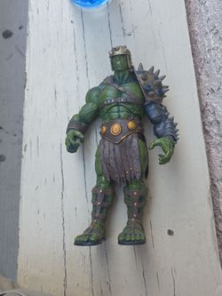 Hulk figure