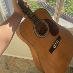 Acoustic Guitar With Case 