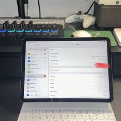 iPad Air 4 (64GB, Wi-Fi + Cellular) + Apple Magic Keyboard