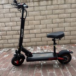 Electric scooter