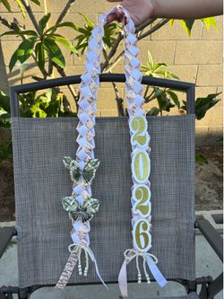 Graduation leis
