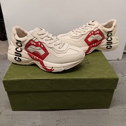 Gucci Shoes 