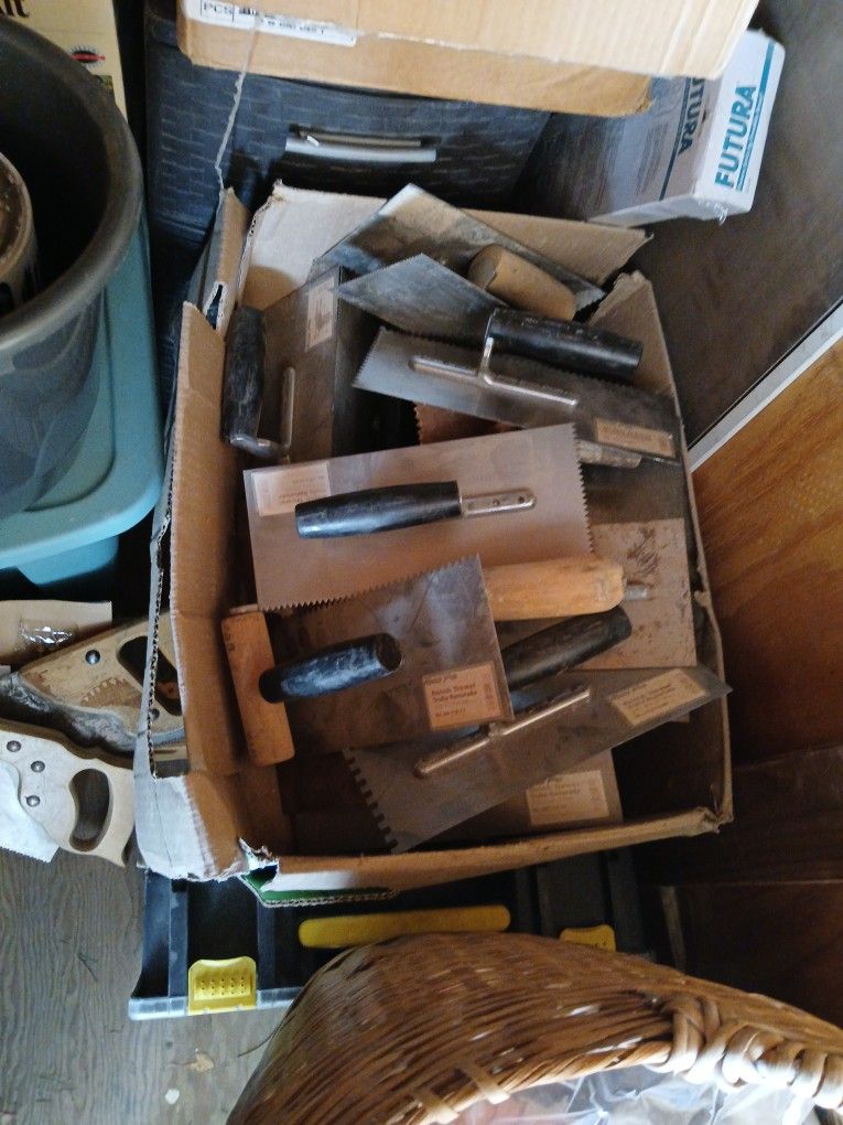 Trolls FOR Flooring