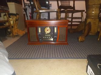 Victrola Record, Cd, And Radio - Vintage