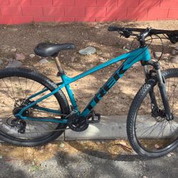 Trek Hardtail MTB Mountain Bicycle 