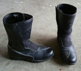 Bilt boots