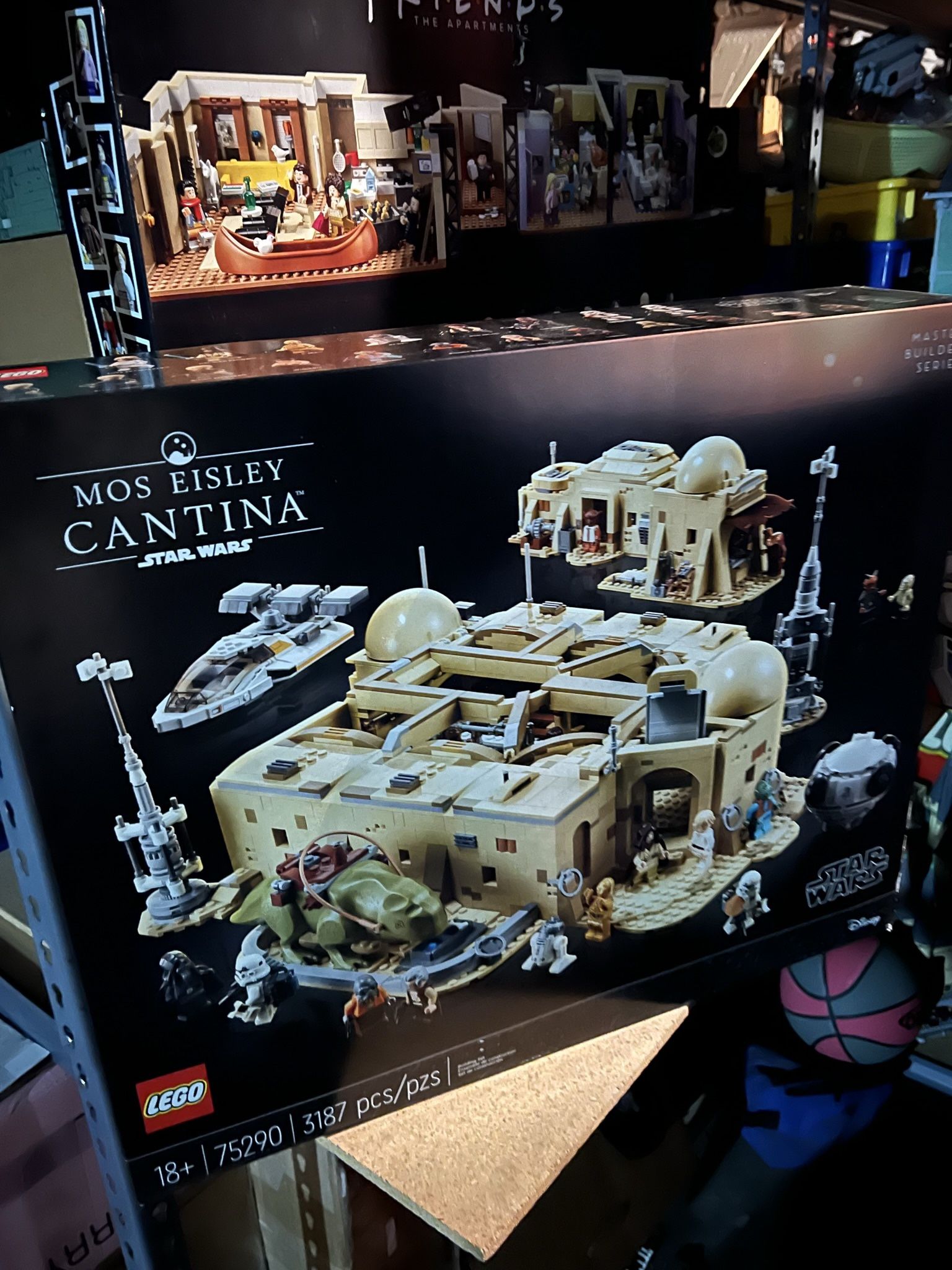 🔥 LEGO Star Wars: A New Hope Mos Eisley Cantina 75290 - New in Sealed Box. Retail $399.99 plus tax