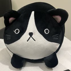 Plush Animal-Soft Cute Rare Daiso Japanese BLACK & WHITE Plush Cat Toy at 15" In Very Good Condition. Comes from a Smoke Free & Pet Free Home!!