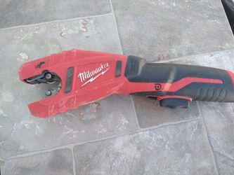 Cuter Cooper Milwaukee