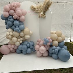 one piece balloon garland with backdrop set up special !