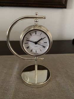 Silver Pedestal Clock