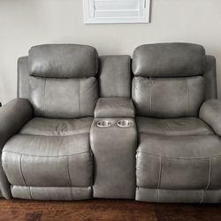 Serena Grey Power Reclining Console Loveseat