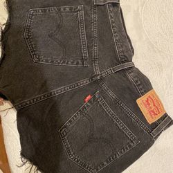 Levi’s 501 Black Shorts 