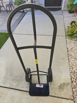 Milwaukee Hand Truck/dolly with no flat tires. STILL AVAILABLE.