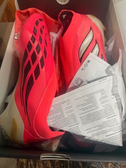 Fifa ground soccer cleats