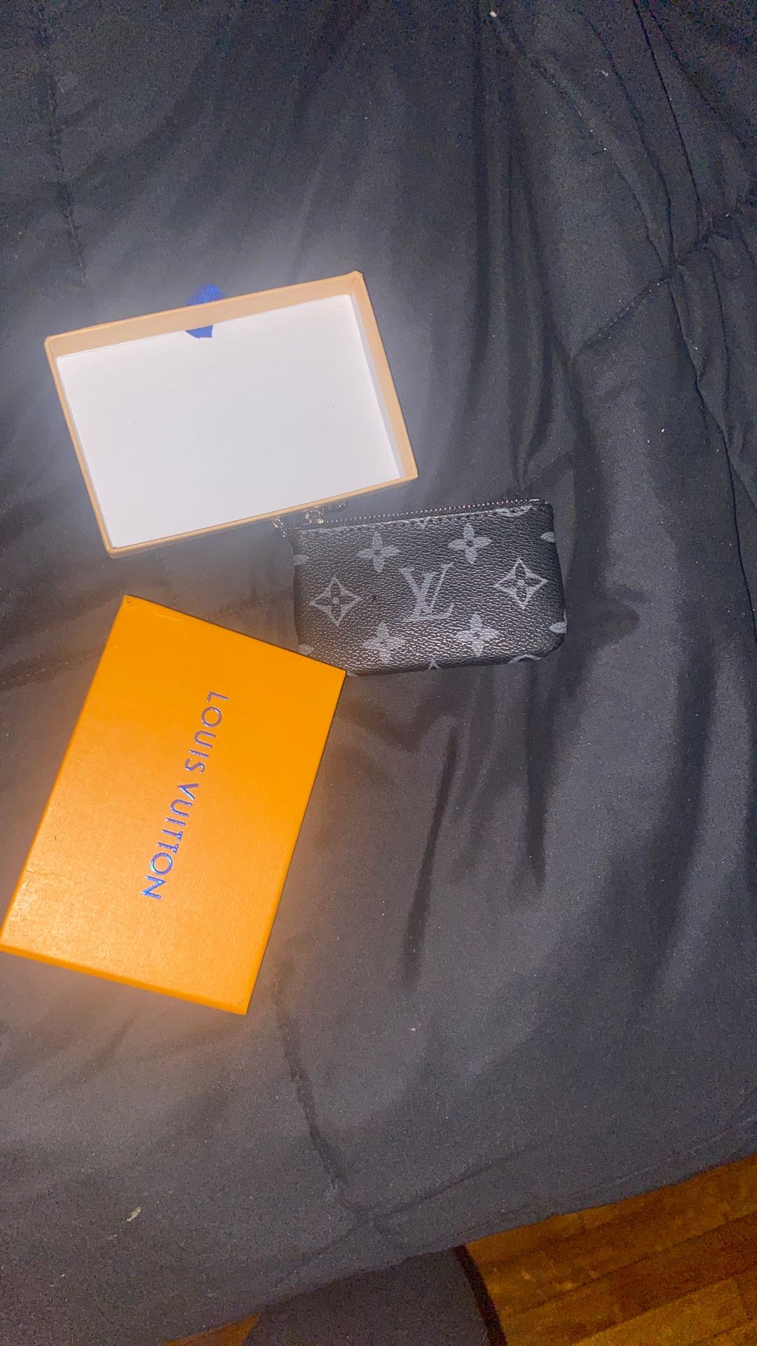 Louie Pouch