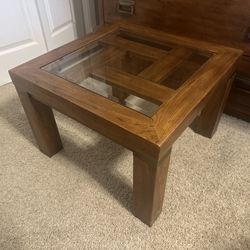 DREXEL HERITAGE Woodbriar Pecan Campaign Style Glass Top Cocktail Side Table
