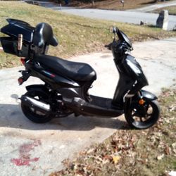 50 Cc Street Legal Scooter