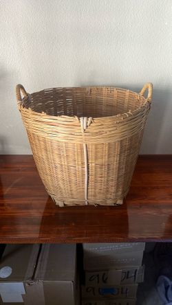 Large Vintage Wicker Basket