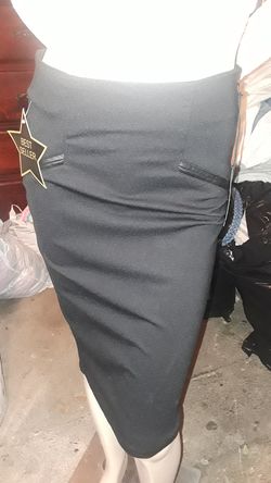 New black pencil skirt