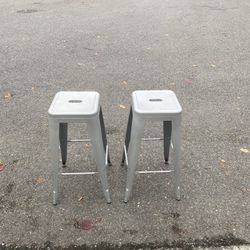 Metal Barstools Set