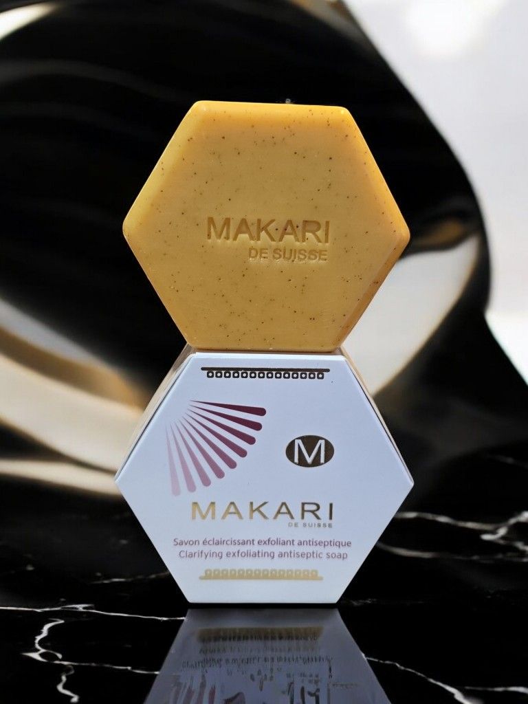 Makari Brightening Exfoliating Multi Function Soap 7oz
