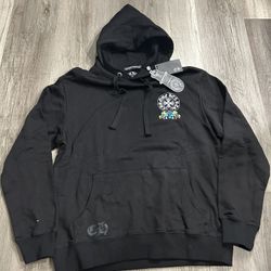 Chrome heart Rainbow size large Fits like a small 