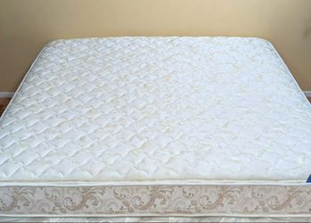 Serta Perfect Sleeper 10" Kin,g Matt,ress –Firm Innerspri,ng. Free same-day delivery.
