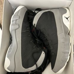 Jordan 9 Particle Grey 