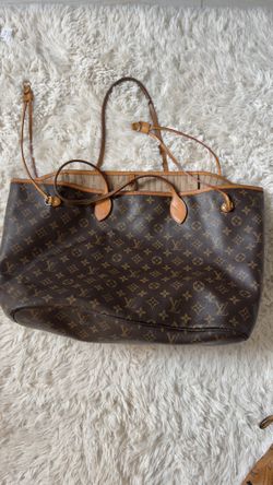Louis Vuitton Shoulder Bag