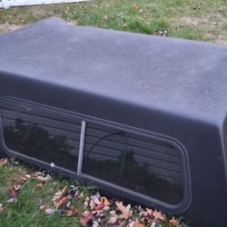 6.5 Ford F150 Flare Side Truck Cap