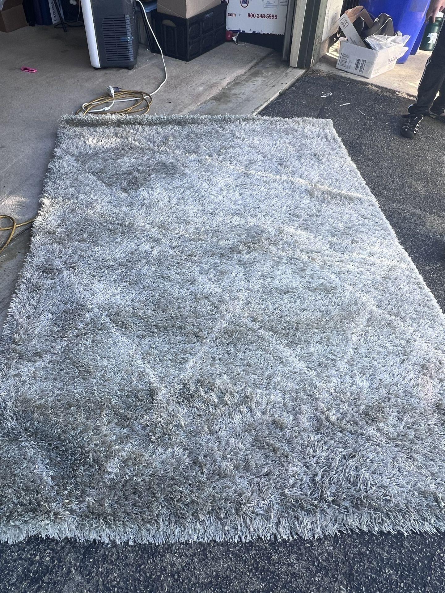 5 X 7 Grey And White Rug