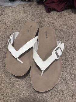 Torrid Size 9 Sandals