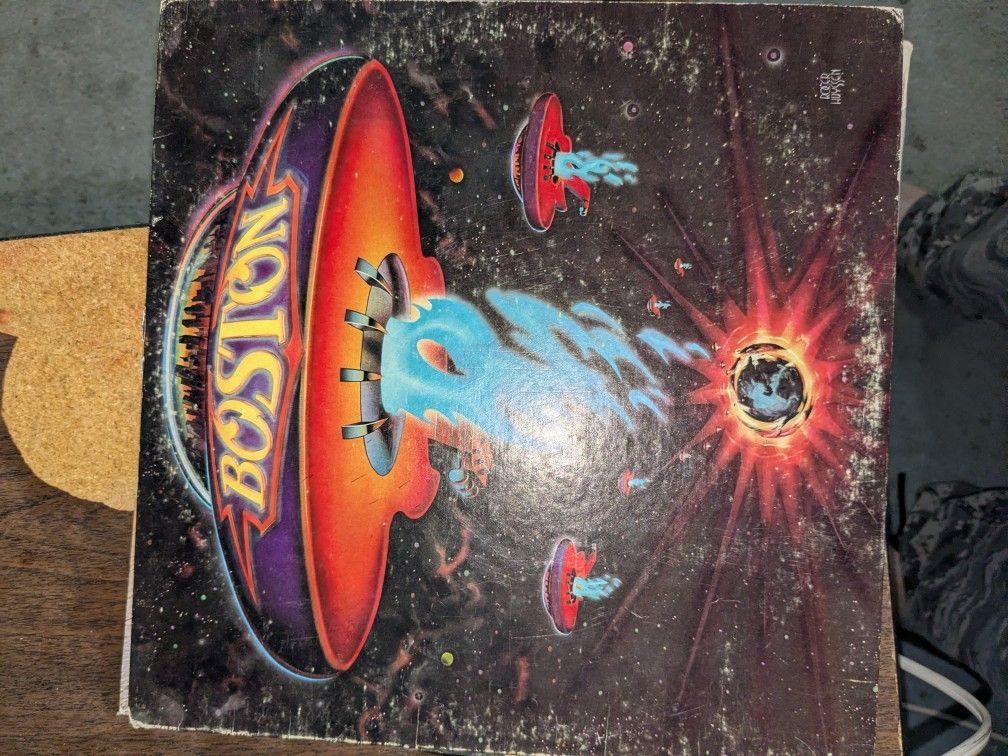 BOSTON 1976 SELF TITLED DEBUT LP "BOSTON" ON CLASSIC PROG ROCK VINTAGE VINYL
