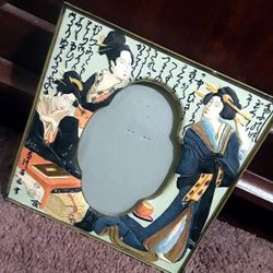 Vintage Japanese geisha frame decore