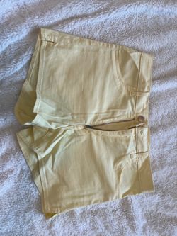 Woman’s shorts yellow
