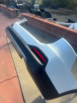 REAR BUMPER WITH SENSORS 2018 KIA SORENTO (WHITE) OEM